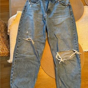 Abercrombie curve love 80s mom